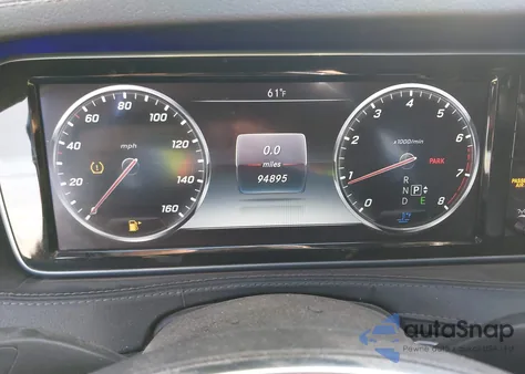 2015 Mercedes-Benz S 550 z USA, uszkodzony, nr VIN WDDUG8CB1FA194071